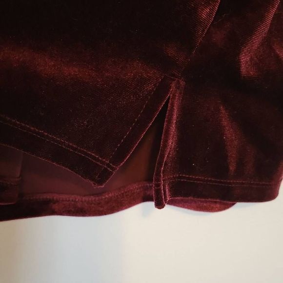 Old Navy Velvet Tee Shirt Maroon Burgundy Wine XS - Picture 5 of 8